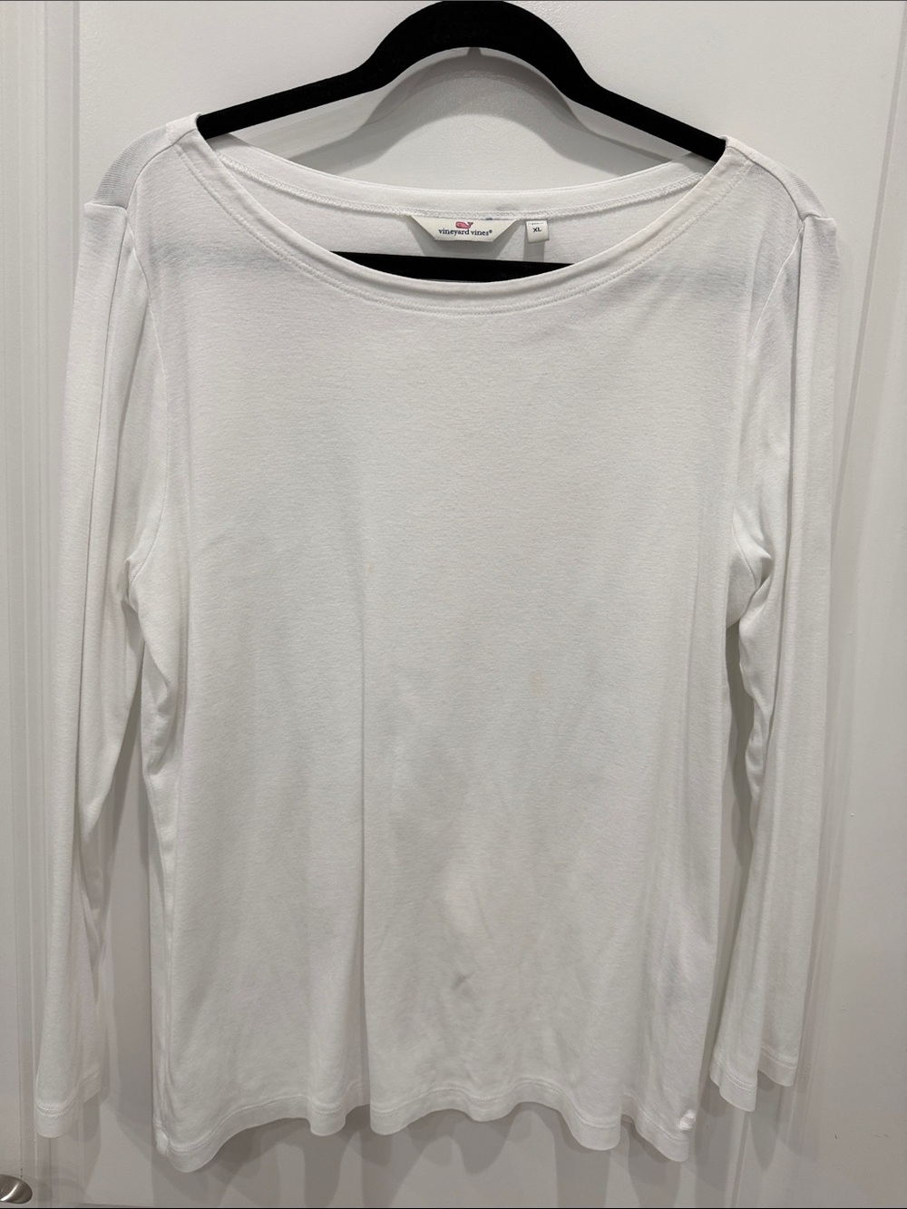Vineyard Vines White Long-Sleeve Boatneck Tee